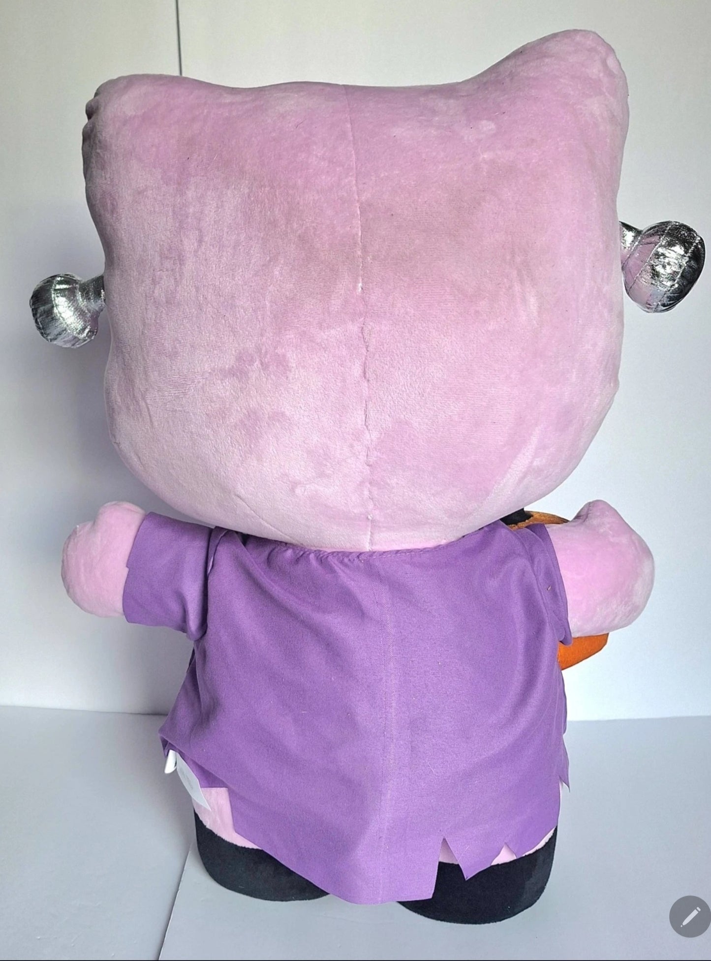 Hello Kitty Halloween Frankie Purple Porch Door Greeter Plush Sanrio 2025